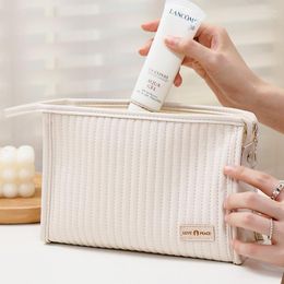 Cosmetic Bags Storage Packing Pouch Simplicity Bag Portable Make Up Arrange Handbag Tourist Bathroom Toiletries Items