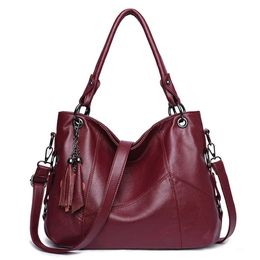 Shoulder Bags Shoulder Bags for Women Soft Water Leather Handbag Messenger Crossbody Bag European&american Style Vintage Retro Tote Bag 230210