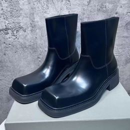 2023 Men's Black Boots Derby Shoes Calfskin Trooper Square Toe Balencaigaity Geniune Leather Shoe Bb Designer Paris Vintage