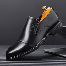 Leather Brand Casual Business Men's Oxford Breathable Roman Men Dress Shoes Loafers D2A17 a85fb