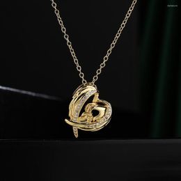 Pendant Necklaces BUY Classic Design Heart Hands Necklace Luxury Cubic Zirconia Jewelry Mother's Day Gift Wholesale Femme Bijoux