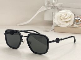 Funky Sunglasses Designers For Men Women 6396 Style Anti-Ultraviolet Retro Plate Plank Frame Fashion Glasses Random Box