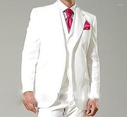 Abiti da uomo (Giacca Pantaloni Gilet Cravatta) 2023 Stile Personalizzato Slim Fit Uomo Smoking Avorio Groomsman Uomo Blazer Mens Wedding Business
