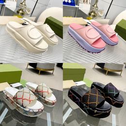 2023 Pantofole nuovo stile Sandalo Sliders Macaron fondo spesso antiscivolo fondo morbido moda G pantofola da casa donna indossa infradito da spiaggia 35-43