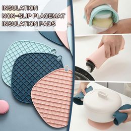 Table Mats 25# Heat Insulation Non-slip Mat Dining Kitchen Silicone Utensils Napkins Accessories