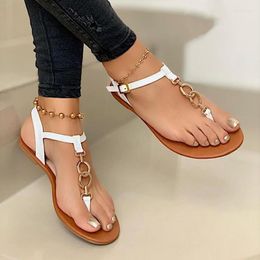 Sandali 2023 Summer Women Fashion Casual Beach Beach Outdoor Flip Flop Metal Decoration Ladies Flat Shoes Big Times