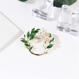 Brooches Fashion High-Grade Dripping Glaze Lily Of The Valley Imitation Pearls Brooch Gardenia Creative Simple Female Accessories
