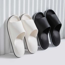 Slippers Summer Slippers Women's Sports Sandals Home Bath Slides Soft Soles Couples Flipflops 2023 Shower Pool Fashion Z0220