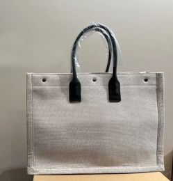 Fashion Brand Luxury Shopping Bag Designer Handbag Flower Design Large High Quality Women's Bag Free of Charge