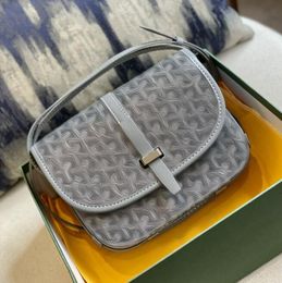 Lyxkvalitet Luxurys designers Postman väskor plånböcker Korthållare Cross Body Tote Cards Coins Mens äkta läder axelväskor kuvert handväska kvinnors innehavare hangbag