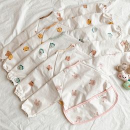 Blankets Swaddling Baby Bibs with Pocket Cute Children Stuff Toddler Eating Waterproof Long Sleeve Kids Drawing Art Smock Feeding Bib Apron 230220