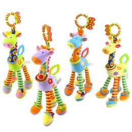 Rattles Mobiles Soft Giraffe Animal Handbells Plush Infant Toddler Car Bed Hanging Toy Baby Early Education Development Handle Toys 230217