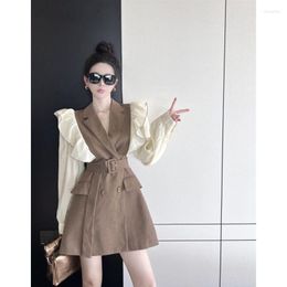 Casual Dresses 2023 Spring Lapel Petal Long-sleeved Dress Women's Ruffled Elegant Fashion Slim Waistband Office Lady Buttock Suit