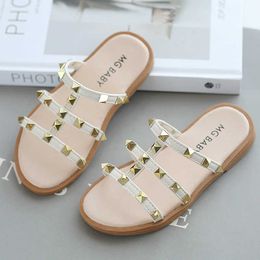 Sandals Summer Casual Fashion Rivet Sandals Outdoor Flat Heel Slippers Kids Sandalias Fahion Girls Children Open Toe Beach Shoes