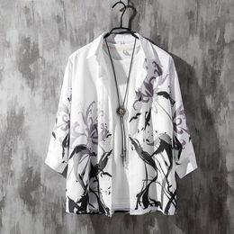 Men's Casual Shirts 2023 Summer Kimono Cardigan Men Crane Print Fashion AsainStreetwear Short Sleeve Samurai Harajuku Japanese Clothes 230221