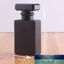 30ml Black Clear Square Glass Essential Oil Perfume Bottle Mist Pump Spray Bottle Liquid Toiletry Diffuse Container factory