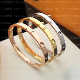 High-quality 18K Gold Plated Bracelet Bangle designer Jewellery Classic Fashion Clover Bracelets with Diamonds for Women&Girl Jewellery Women gifts
