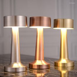 Table Lamps Retro Bar Lamp LED Tabl Light Touch Rechargeable Wireless Dining For Restaurant El Coffee Bedroom Decoration