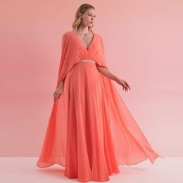 Peach Pink Szyfon Mother of the Bride Dress Empire Bead Sash Formalny suknia Cape Sleeve Boho Females Robe de Soiree 326 326