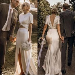 Party Dresses UMK 2023 Modern Plain Mermaid Wedding Dress Elegant Short Sleeve Backless Simple Bridal Gowns 230221