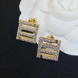 2023 New Stud Earrings Fashion Luxury Brand Designer Classic Gorgeous Diamond Earrings Wedding Party Gift Excellent Quality Jewellery with Box and Stamp