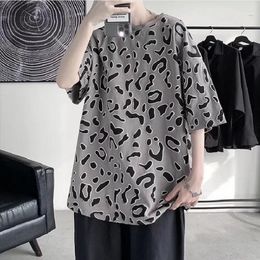 Men's T Shirts Men's Fashion Leopard Print Short Sleeve T-Shirt Summer Loose Casual Five-point Half Round Neck Pullover Graphic