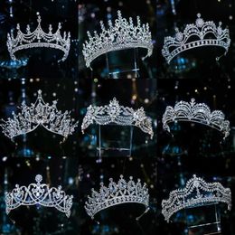 Tiaras Luxury Diverse Silver Color Crystal Bridal Tiaras Crown Rhinestone Pageant Diadema Collares Headpieces Wedding Hair Accessories Z0220