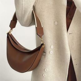 Woman LUNA Shoulder Bags Fashion Casual Leather Totes Handbags Designers Vintage Underarm Bags Luxury Cross Body Bag Female Shopper Bag