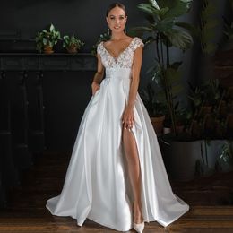 Party Dresses Aline Cap Sleeve Bride Boho Vneck Beading 3D Flower Wedding Gown Luxury Applique Satin Slit Bridal Dress Backless 230221
