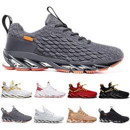 Style1 Men Women Running Shoes Designer Sneaker Triple Black White Green Gold Outdoor Trainers Sports Sneakers size