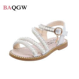 Sandals 2023 Summer Kids Girl Sandals Beading Pearl Princess Perform Children Shoes Slides Soft Bottom Open Toe Anti-slippery Hook loop R230220