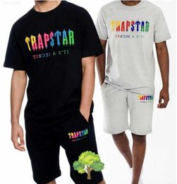 Men's T-Shirts Trapstar Rainbow Color Towel Embroidery Shortsleeved T Shirt Suit Summer Men Women Cotton Tee Graphic Z0221