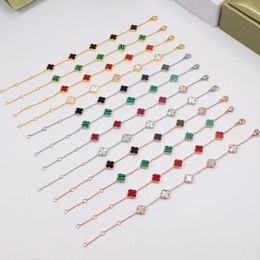 Luxury Clover Designer Bracelet Chain 18K Gold Bracelets Charm 4 Leaf Clover Bracelets Shining Crystal Diamond Party Jewellery