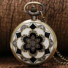 Pocket Watches Elegant White & Black Flower Theme Bronze Quartz Fob Watch With Necklace Chain For Women Girls Gift Item