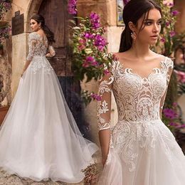 Plus Size Lace A-Line Wedding Dress Illusion Long Sleeves Vintage Appliques Floor Length Big Bridal Gowns Robe De Mariee Designer Marriage Dresses 403