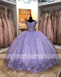 Princess Quinceanera spets lila klänningar bollklänning 2023 av axelpärlade 3D -blommor födelsedagsfestklänningar vestidos de 15 anos s