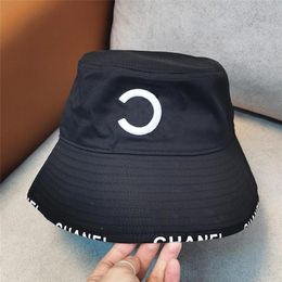 Luxury Bucket Hat Straw Cap Top Hats Mens Womens Caps Designer Letter Patchwork Men Black White Classic Street Embroidery