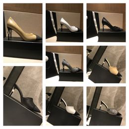 2023 Damen Sandalen Perle 8,5 cm Absatzschuhe Vintage High Heels Marke Luxusdesigner Hochzeitsfeierschuhe Pantoffeln Spaziergänge Casual Schuhe Plus Größe EUR 41