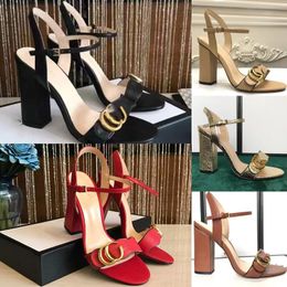 Designer High Heels Damen GGity Sandalen 100 % Leder Tanzschuh Designer sexy Absätze 10 cm Wildleder Lady Metall Gürtelschnalle Dicke Absätze Damenschuhe Hausschuhe Große Größe 35-42