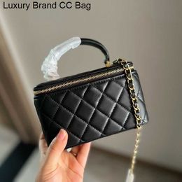 CC Cross Body Black White Womens Vanity Box Designer Bags Top Handle Totes Quilted Matelasse Chain Crossbody Shoulder Cosmetic Caid Lipstick Holder Mini Luxury