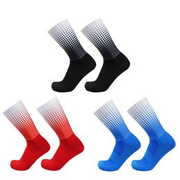 Sports Socks Style Polka Dot Summer Cycling Nonslip Silicone Pro Outdoor Racing Bike Calcetines Ciclismo 230222