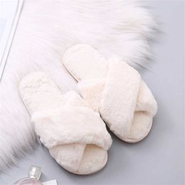 Slippers Women Home Slippers Winter Warm Shoes Woman Slip on Flats Slides Female Faux Fur Slippers 3641 wholesale Slippers Z0215