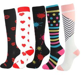 5PC Socks Hosiery Fashion Men Compression Socks Fit Varicose Veins Socks Men Women Outdoor Knee High Nurse Unisex Sport Player Socks Z0221