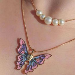 Chains Women Butterfly Necklaces 2023 Fashion Pendant Pearl Double Chain Multilayer Choker Girl Jewellery GiftsChains