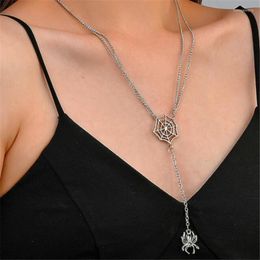 Pendant Necklaces Unique Design Spider Web And Animal Necklace Exaggerated Long Tassel Silver Color Punk Trend Halloween Jewelry