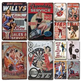 Vintage Sexy Pin-up Girl Metal Tin Sign Retro Wall Sticker Decor Sexy Girl Plaques Decor Chic Bedroom Living Room Wall Decoration Metal Plates Size 30X20cm w01