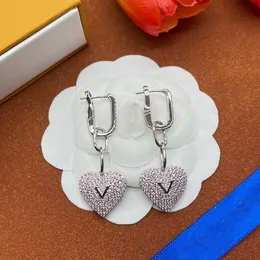 Pearl Studs Earrings For Woman Luxury Jewelry Women Letter Earring Fashion Hoops V Ear Stud Party Wedding Diamond Silver Earrings New