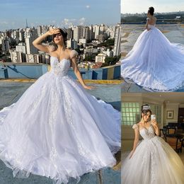 Glamorous Ball Gown Wedding Dresses Sweetheart Short Sleeves Leaves Applicants Tulle Backless Court Gown Tulle Custom Made Bridal Gown Vestidos De Novia