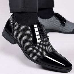 Dress Shoes Trending Classic Men Dress Shoes For Men Oxfords Patent Leather Shoes Lace Up Formal Black Leather Wedding Party Shoes 230223