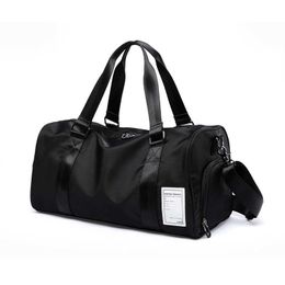 Duffel Bags Fashion Nylon Travel Sports Bags Large Capacity Men Training Dry and Wet Tas for Shoes Fitness Weekend Luggage Shoulder Handbags 230223